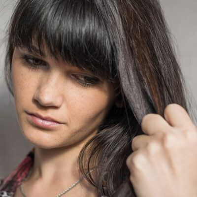 5 Essential Oils to Reduce Hair Loss