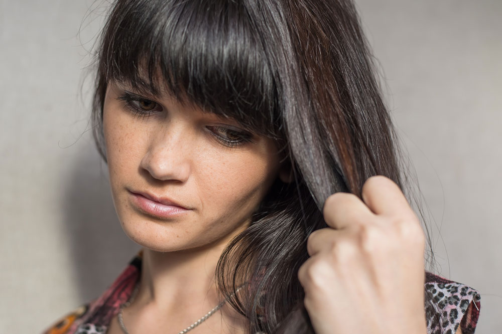 5 Essential Oils to Reduce Hair Loss
