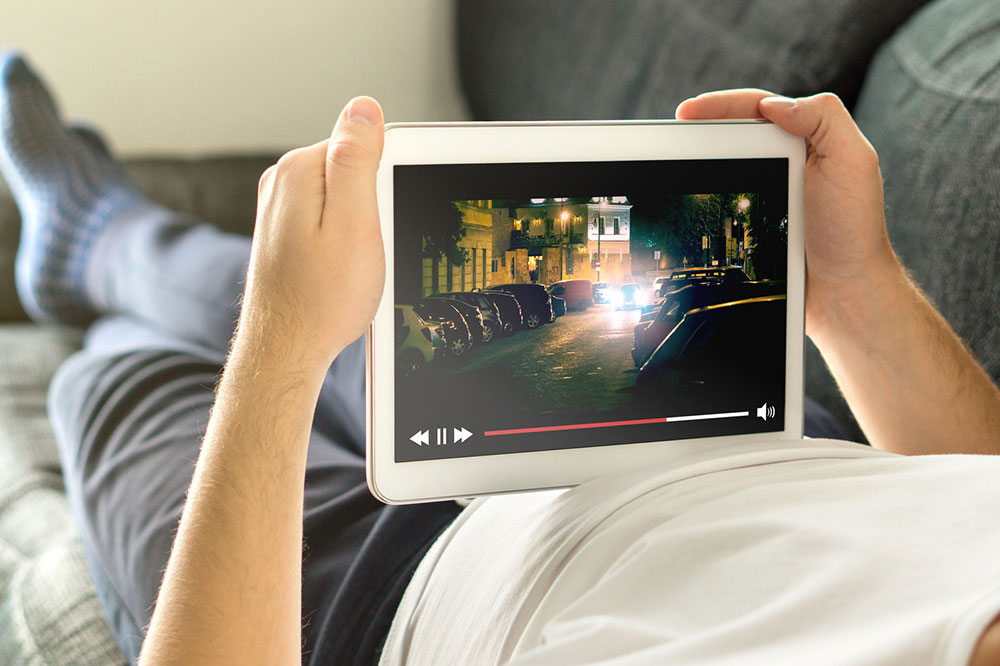 Netflix versus Hulu &#8211; Choosing the Right Streaming Service