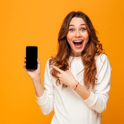 Top 6 Smartphones To Buy This Year (2025)